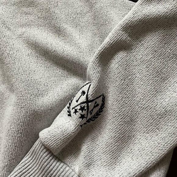 Source Unknown Light Gray Dallas Sweatshirt - Picture 4 of 6